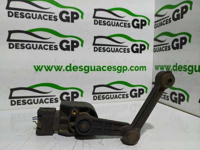7L0616571B VAG Sensor de nivel de carrocería trasero  en stock Gandía