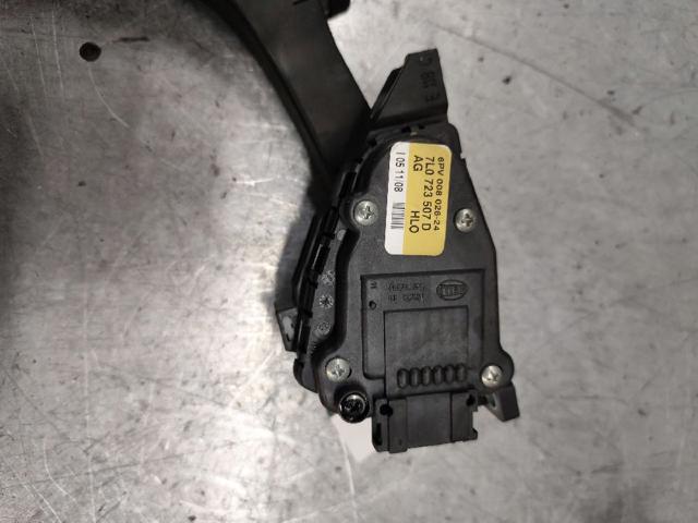 7L0723507D VAG Pedal del acelerador  disponible Vigo