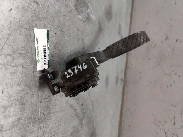 7L0723507D Pedal del acelerador  disponible Utrera