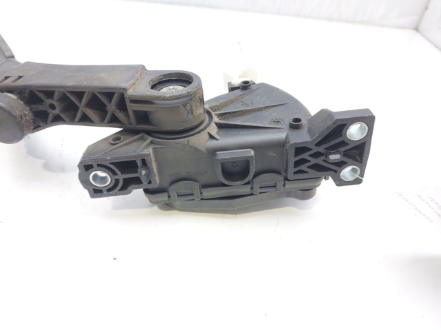 7L0723507D Pedal del acelerador comprar Almería