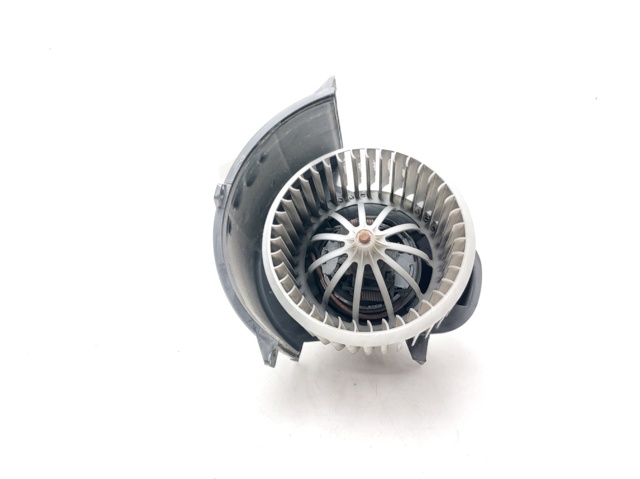 7L0820021L VAG Ventilador habitáculo  en stock Huelva