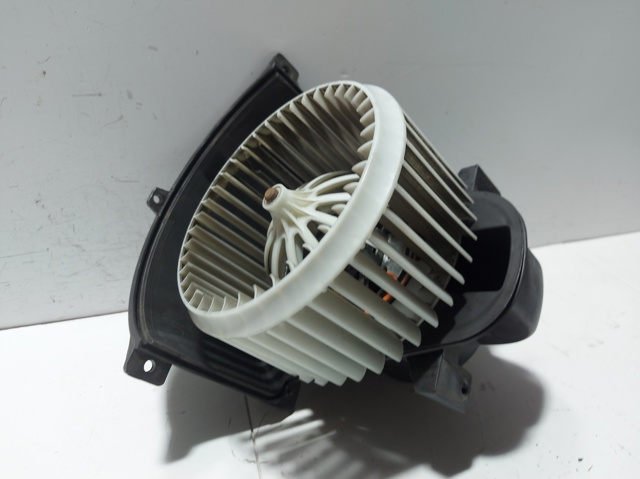 7L0820021Q Motor del ventilador del calefactor  disponible Burgos