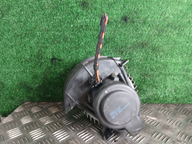7L0820021Q VAG Ventilador habitáculo  en stock Huelva