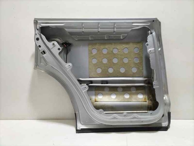 7L0833055M Puerta trasera izquierda comprar Almería
