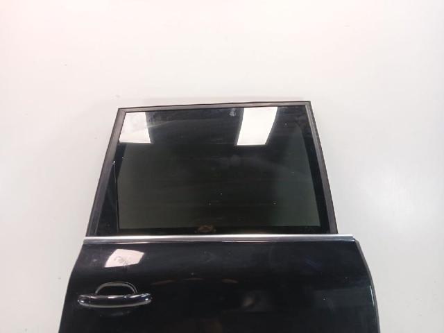 7L0833056M Puerta trasera derecha  comprar en Pontevedra