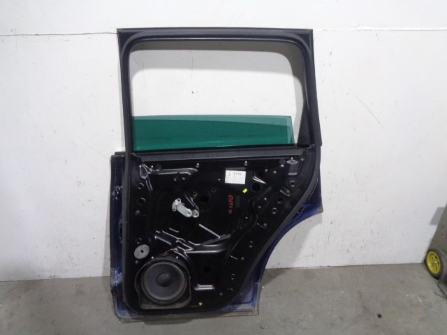 7L0833056M Puerta trasera derecha comprar Girona