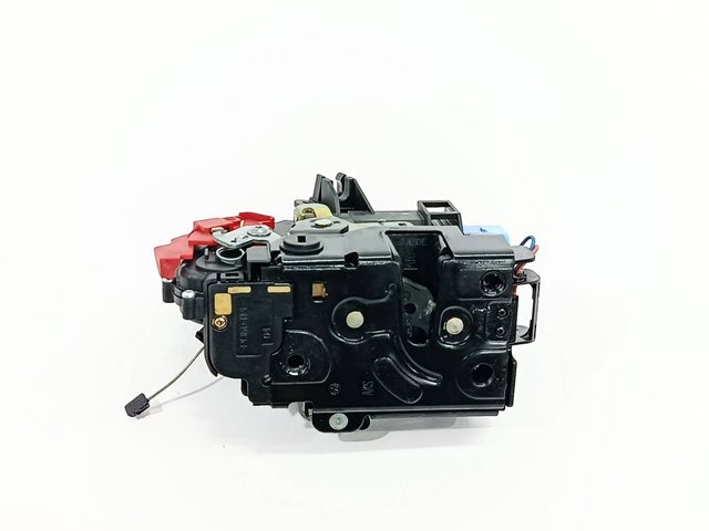 7L0839015 VAG Cerradura de puerta trasera izquierda comprar Bilbao