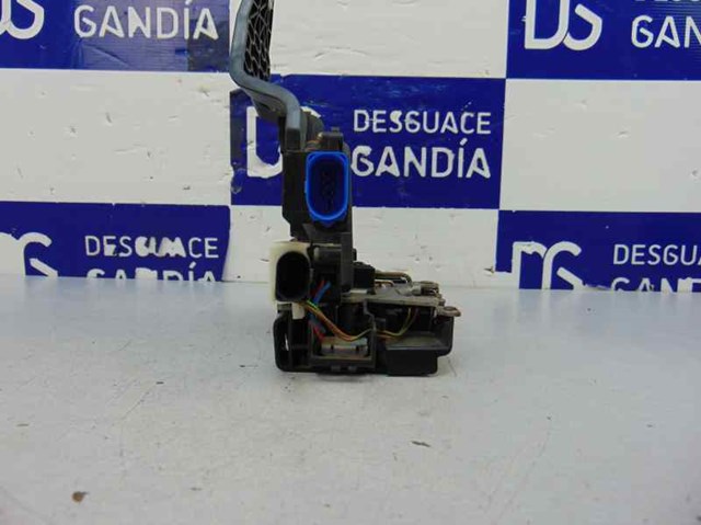 VAG 7L0839015B Cerradura de puerta trasera izquierda  comprar en Albacete