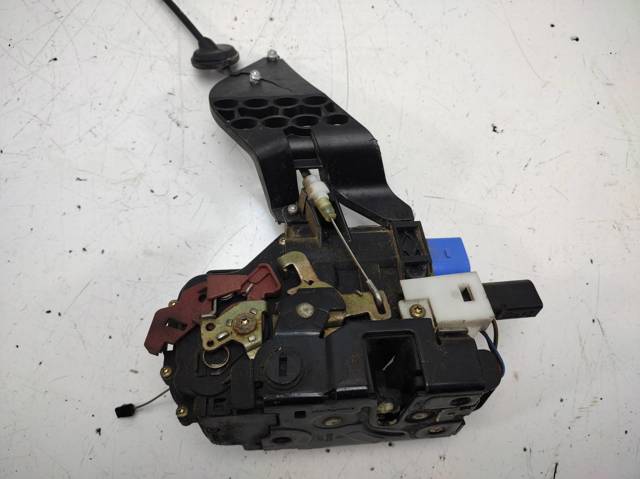 VAG 7L0839015B Cerradura de puerta trasera izquierda  comprar en Murcia