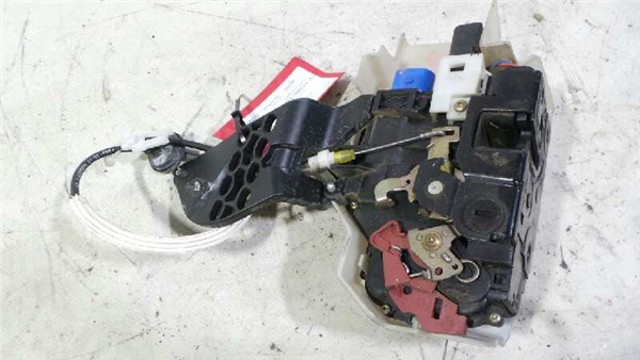VAG 7L0839015B Cerradura de puerta trasera izquierda  comprar en Albacete