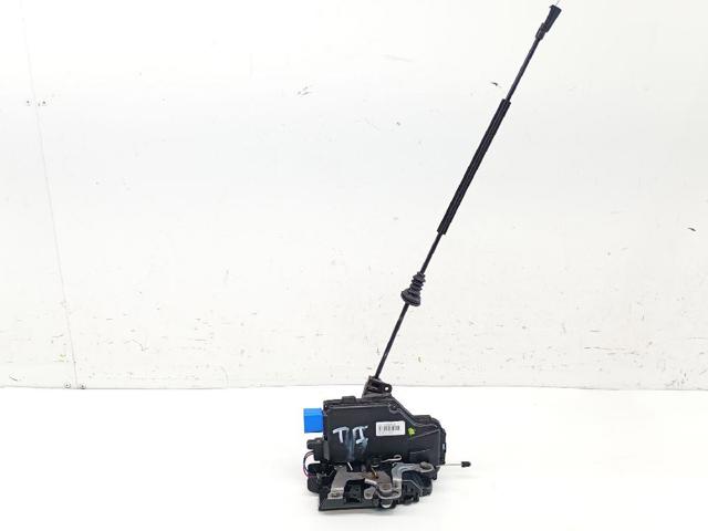 7L0839015D VAG Cerradura de puerta trasera izquierda  en stock Córdoba