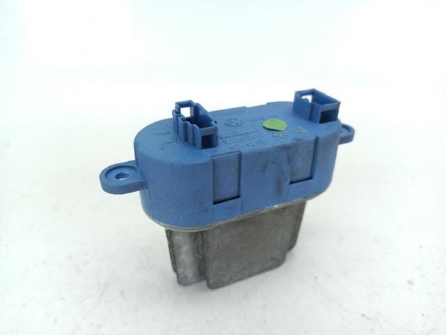 7L0907521 VAG Resistencia del ventilador del habitáculo trasera  en stock Huelva