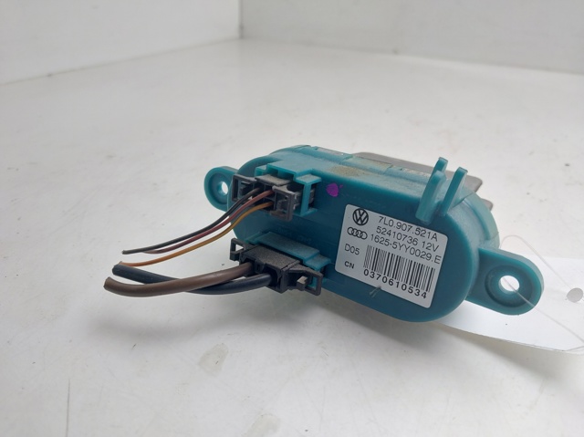 7L0907521A VAG Resistencia del ventilador del habitáculo trasera  disponible Alicante
