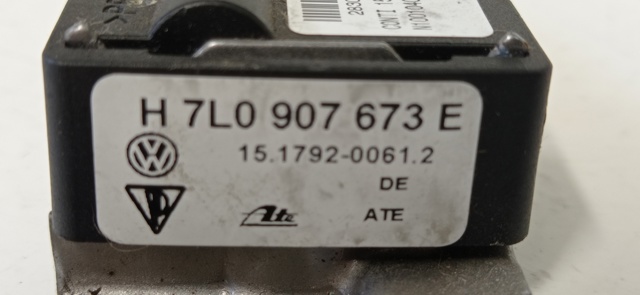 7L0907673E VAG