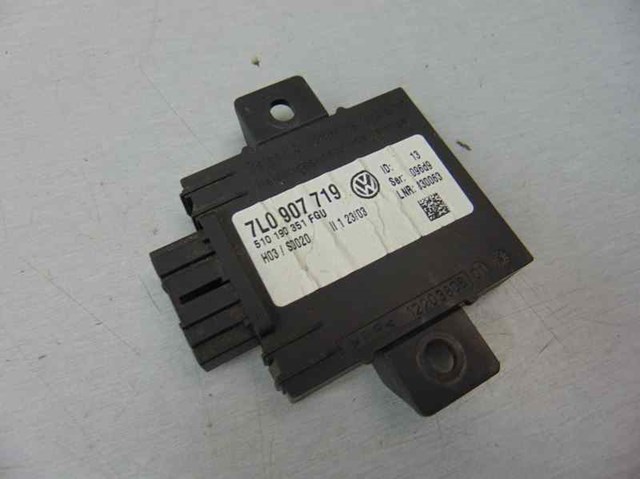 7L0907719 Porsche