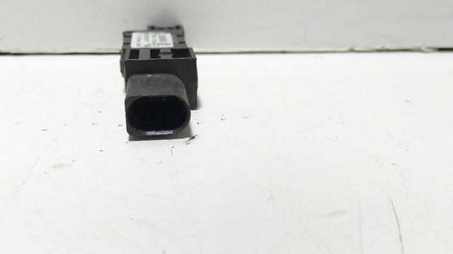 7L0909606D Sensor de airbag delantero  comprar en Zaragoza