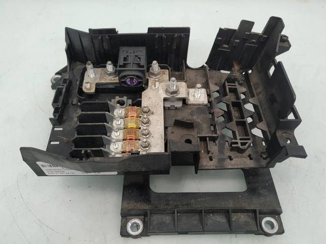 Caja de fusibles, trasera interior 7L0937548C VAG/Audi