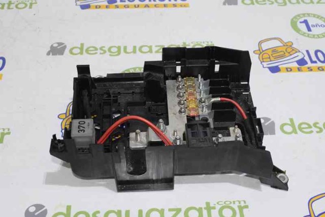 Caja de fusibles, trasera interior 7L0937548C VAG/Audi