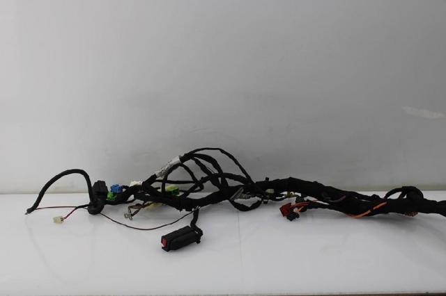 7L0941828A Porsche