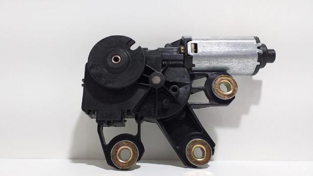 VAG 7L0955712B Motor limpiaparabrisas, trasera comprar Barcelona