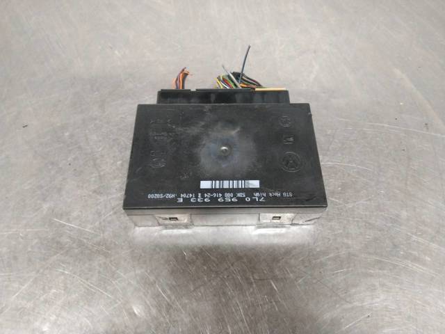 7L0959933E Porsche