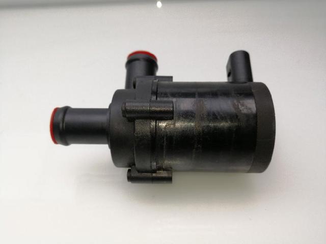 VAG 7L0965561 Bomba de agua eléctrica auxiliar comprar Barcelona