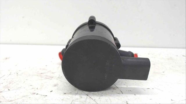 VAG 7L0965561D Bomba de agua eléctrica auxiliar  disponible Lugo