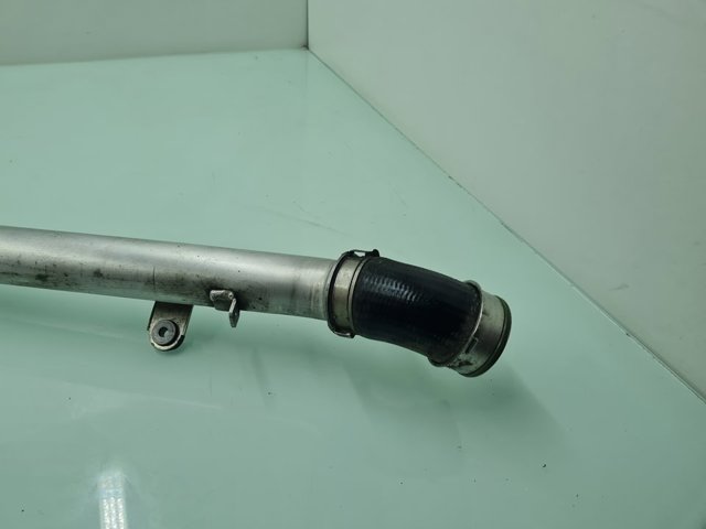 7L6145737B Manguera del intercooler  comprar en Reus