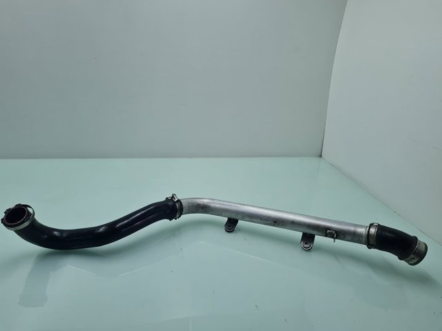 7L6145737B VAG Tubo intercooler  en stock Gandía