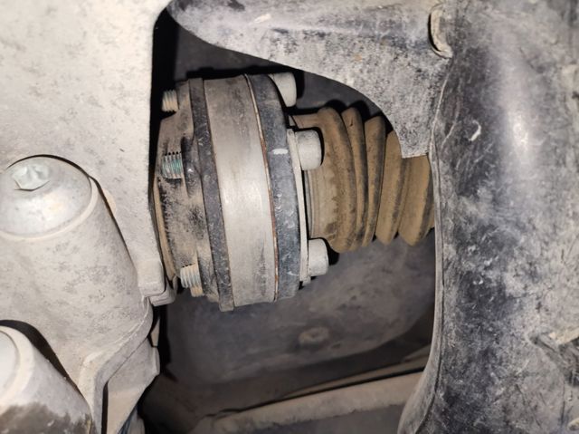 7L6501201B VAG Semieje trasero  disponible Vigo