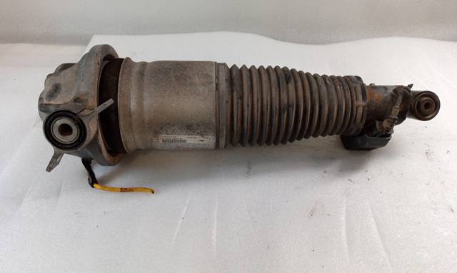 7L6512022E VAG Amortiguador trasero derecho  en stock Córdoba