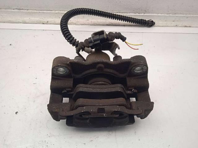 7L6615424 Pinza de freno trasera derecha  en stock Granada