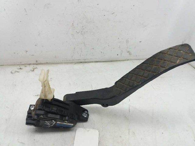 7L6723507 VAG Pedal del acelerador comprar Alcalá