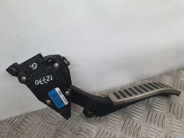 7L6723507 Pedal del acelerador  comprar en Pontevedra