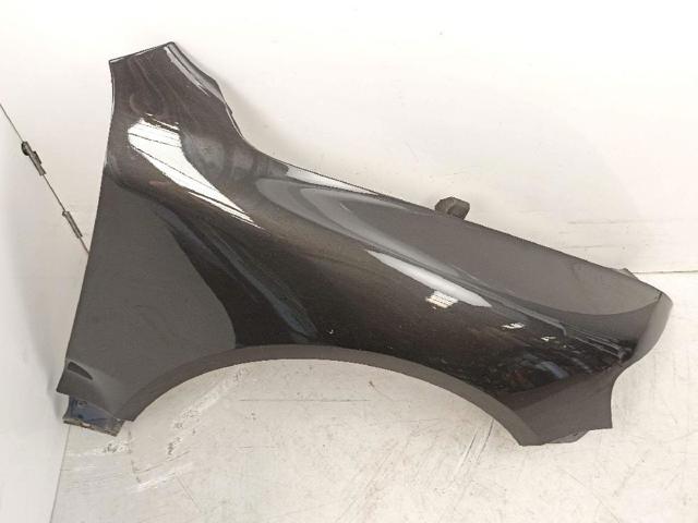 7L6821102K Aleta delantera derecha  disponible Utrera