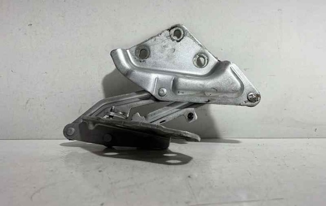 7L6823302 VAG