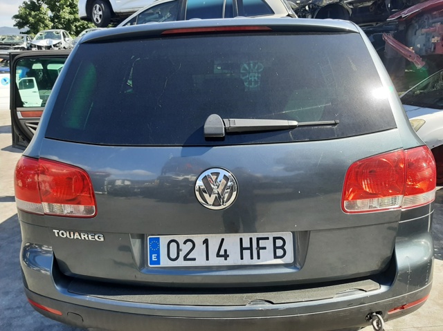 7L6827025AS VAG