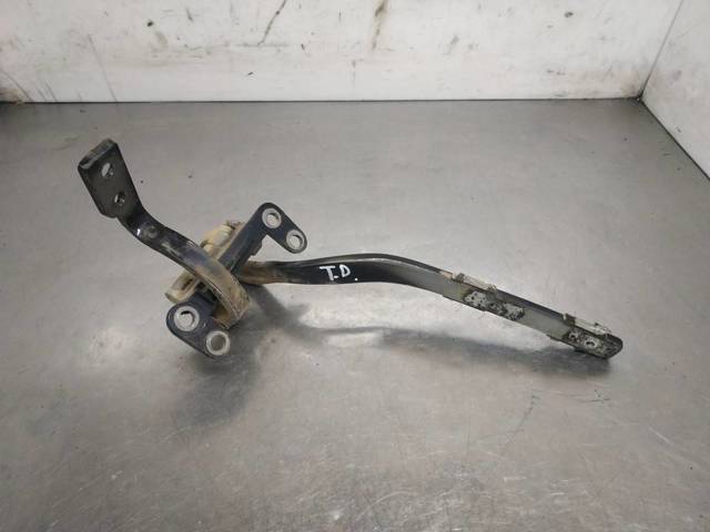 7L6827302B VAG