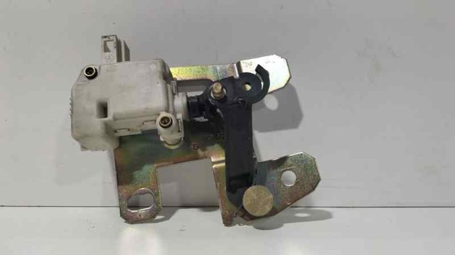 7L6827425 Motor de apertura/cierre del cierre del maletero (puerta trasera 3/5)  comprar en Reus