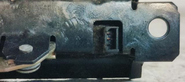 7L6827505 VAG Cerradura de tapa de maletero  disponible Ourense