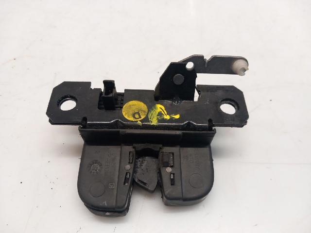 7L6827505 Cerradura de tapa de maletero  disponible Burgos