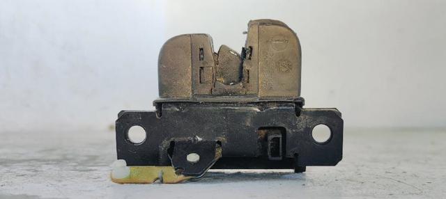 VAG 7L6827505 Cerradura de maletero  en stock Valencia