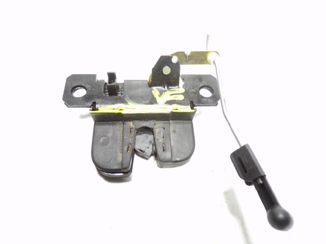 7L6827505D VAG Cerradura de tapa de maletero  disponible Vigo