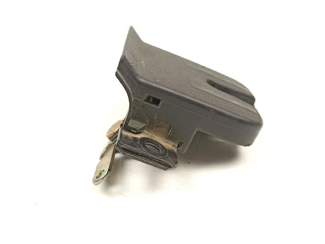 VAG 7L6827505D Cerradura de maletero  en stock Terrassa