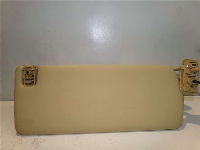 7L6857552AQ Visera parasol  comprar en Reus