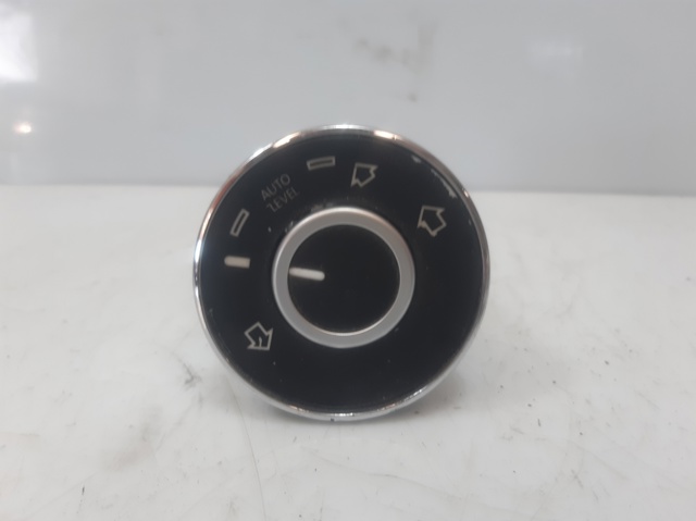 7L6927135C Interruptor de ajuste de altura  en stock Sabadell