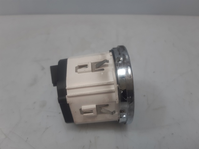 7L6927135C VAG Interruptor de ajuste de altura comprar Bilbao