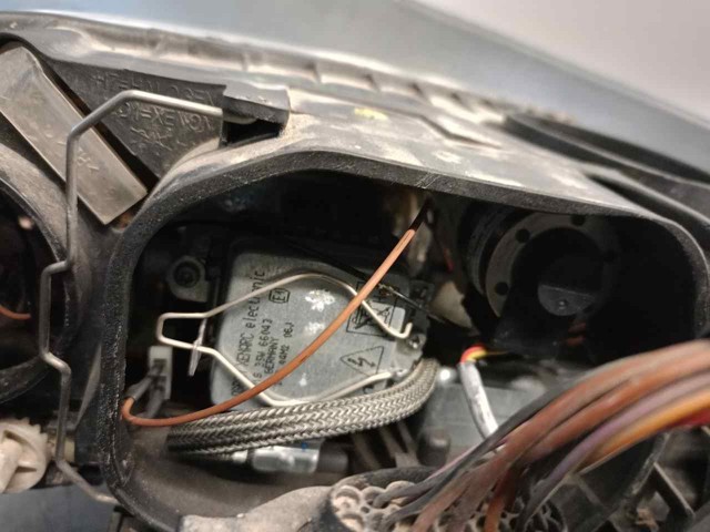 7L6941015BK VAG Faro izquierdo  en stock Córdoba