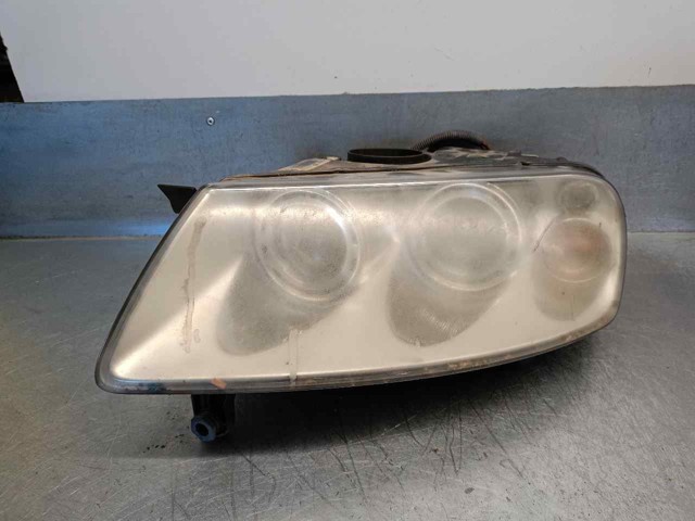 VAG 7L6941015BK Faro izquierdo comprar Barcelona