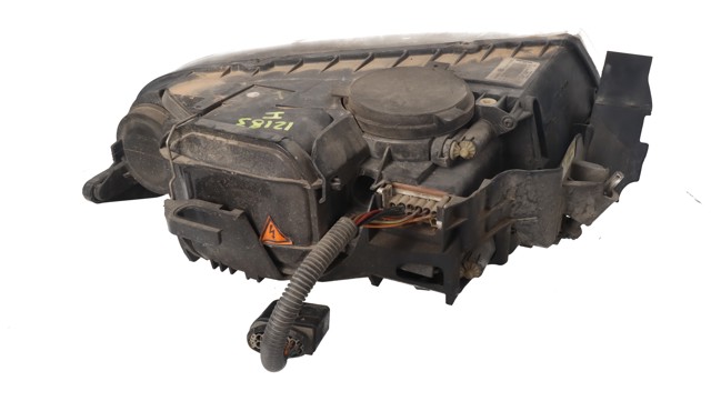 Optica delantera 7L6941015BK VAG